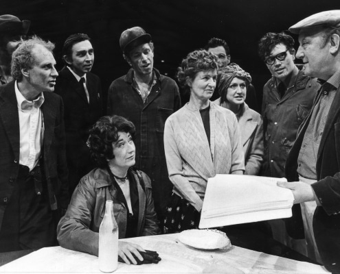 Arthur-Berry-and-cast-New-Vic-Theatre-archive