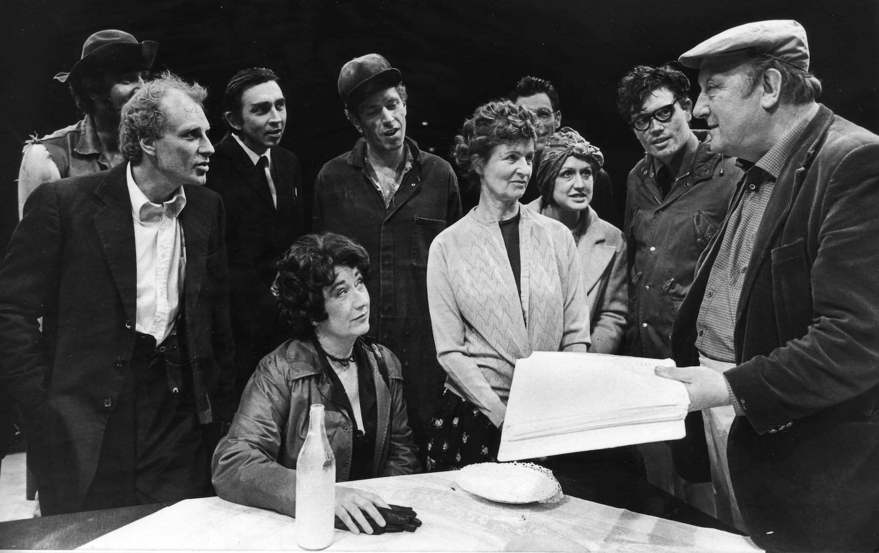 Arthur-Berry-and-cast-New-Vic-Theatre-archive