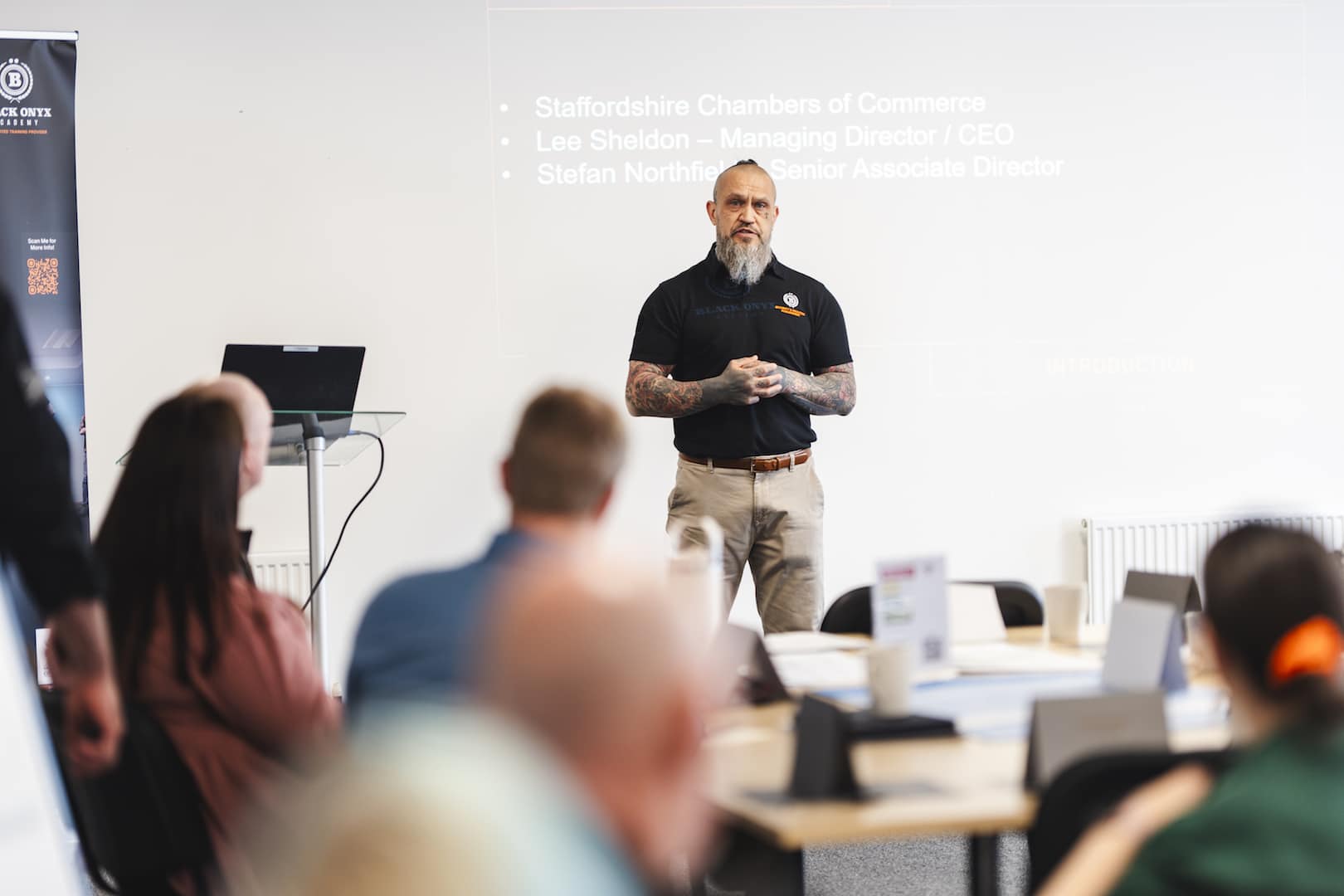 Stef-Northfield-Black-Onyx-So-Visual-01 copycropped Stef-Northfield-Black-Onyx-2025